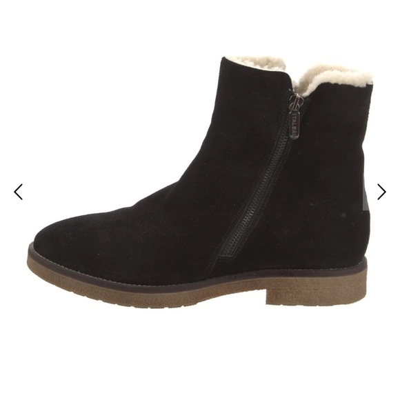 Italeau Suede Chelsea Boots Women's Size 39/9 Shearling - Picture 1 of 7